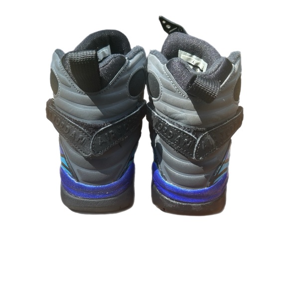 Aqua 8’s  Size 4.5 young
Size 6 women’s - Picture 2 of 4